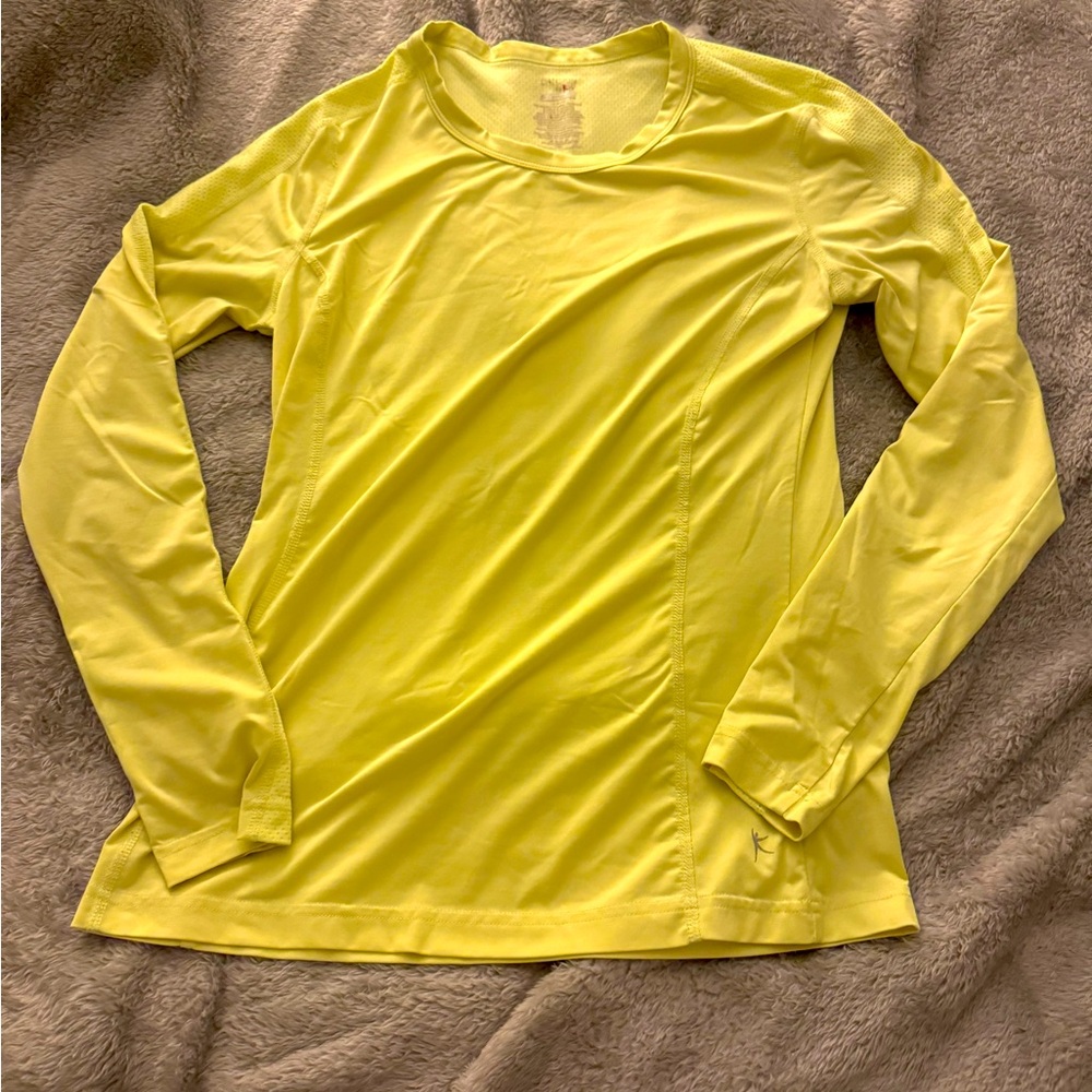 Danskin Fitted Long Sleeve  Size 8